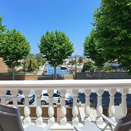 بيت للعطل Leon Inmo Carmina - 12903 إمبوريابرافا